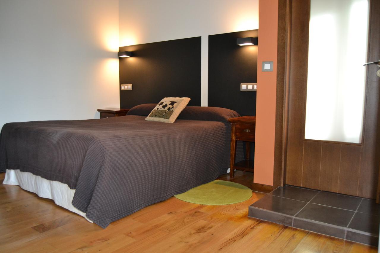 Hotel Bi Terra Tu Descanso Zona Miraz Sobrado Friol Esterno foto